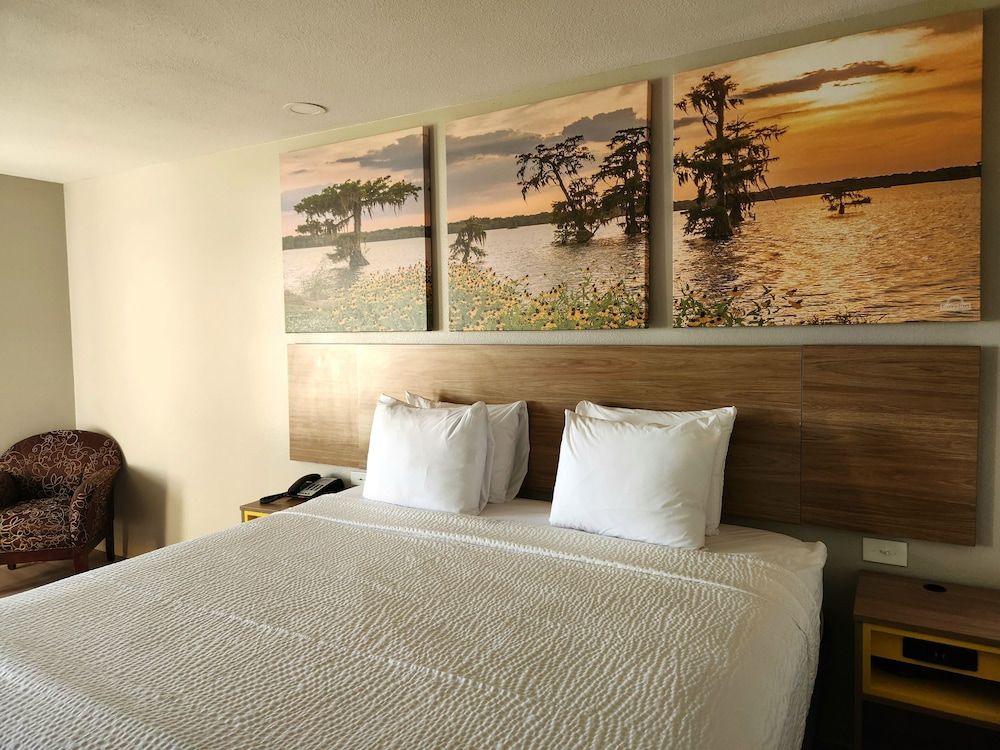 Suite, 1 King Bed, Non Smoking