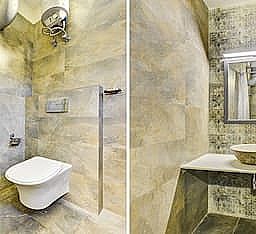Itsy Hotels Mirra Deluxe Double Room 9