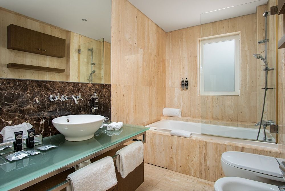 Monte Santo Resort Luxury Townhome, 3 Bedrooms, Garden View 5