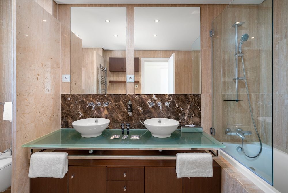 Monte Santo Resort Luxury Townhome, 3 Bedrooms, Garden View 4