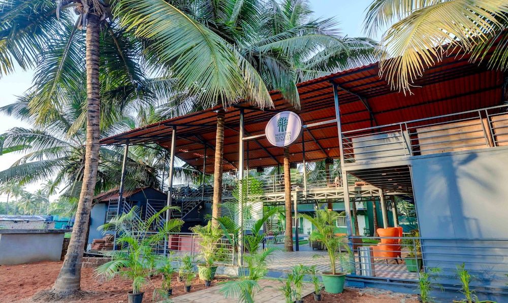 undefined Treebo Morjim Banyan Resort With Swimming Pool 6