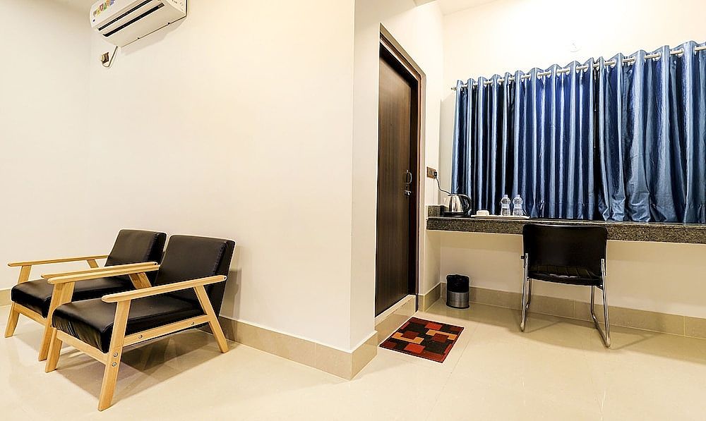 Treebo Arna Residency Deluxe Double Room 7