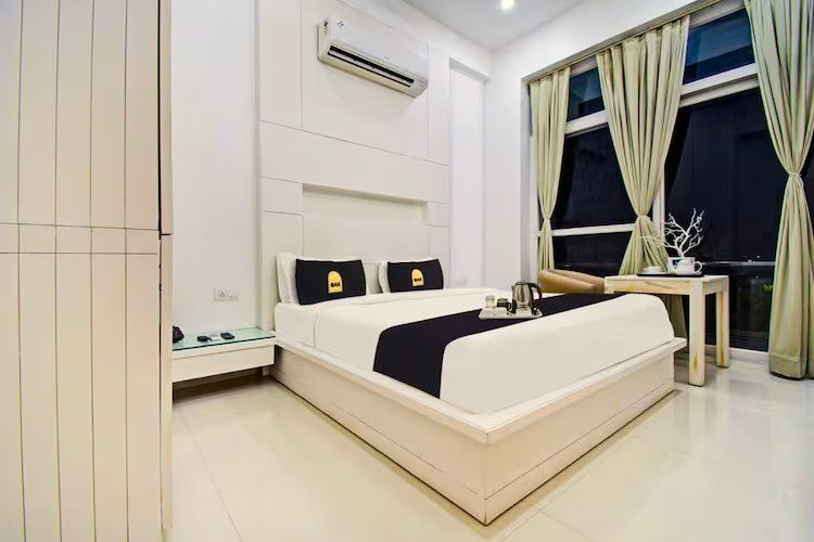 Grande Azure- A Boutique Hotel Deluxe Room with Balcony