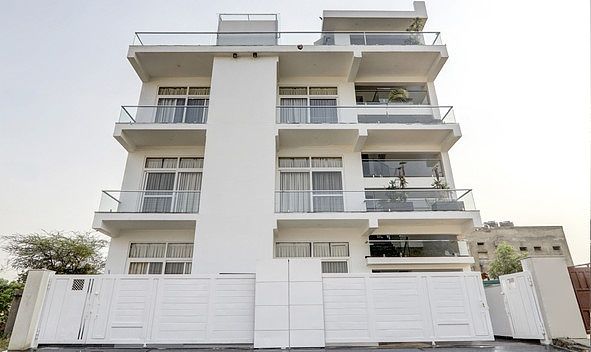 Grande Azure- A Boutique Hotel