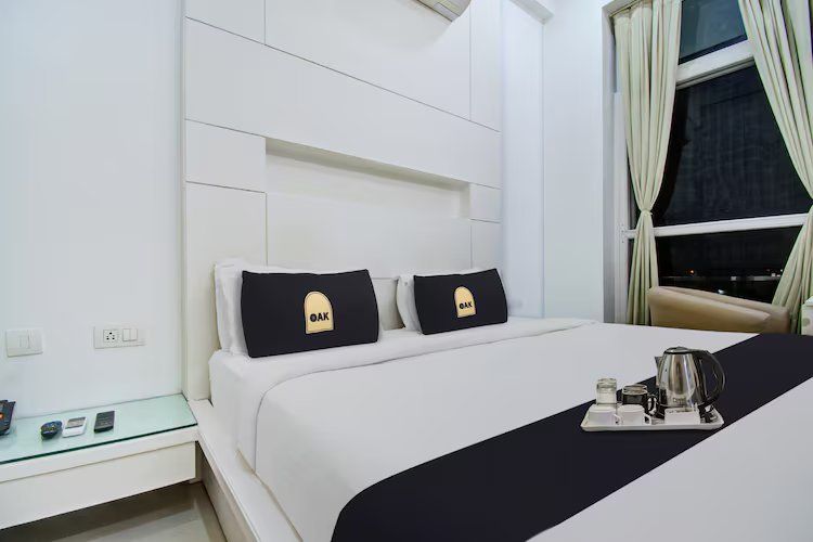 Grande Azure- A Boutique Hotel Deluxe Room with Balcony 2