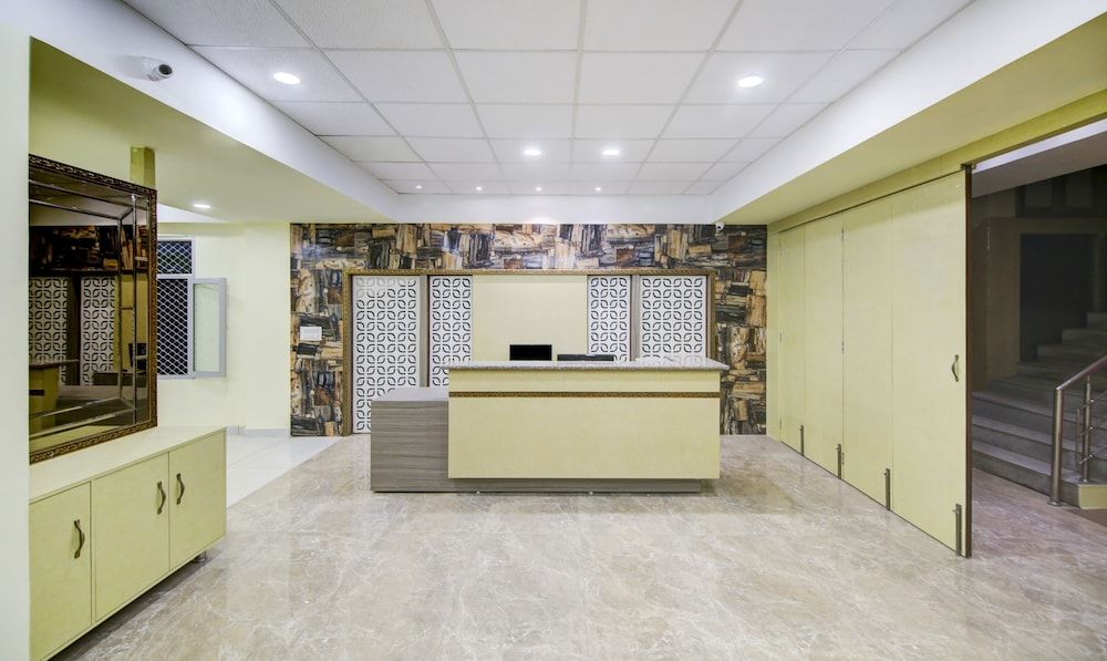 undefined Itsy Hotels Oasis Inn 2