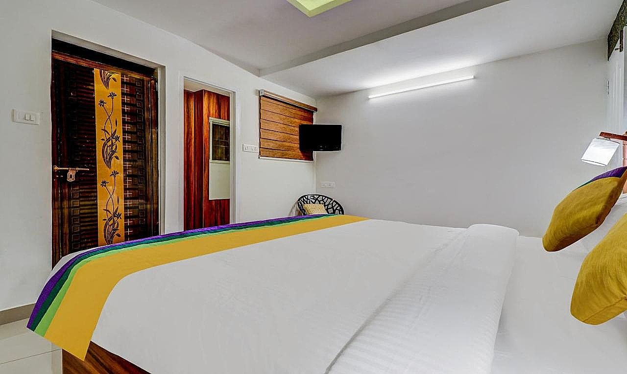 Itsy Hotels Dew Dreams Standard Double Room 3