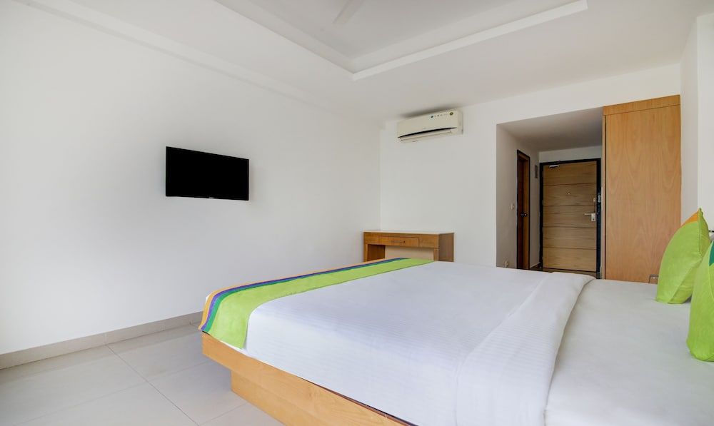 Cilantro By The Sea Deluxe Room With Balcony 11