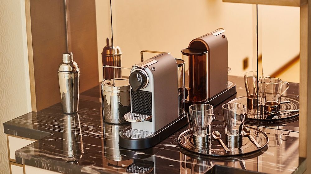 Paramount Hotel Dubai Scene Room 7