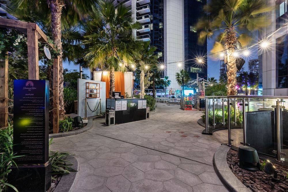 undefined Paramount Hotel Dubai 5