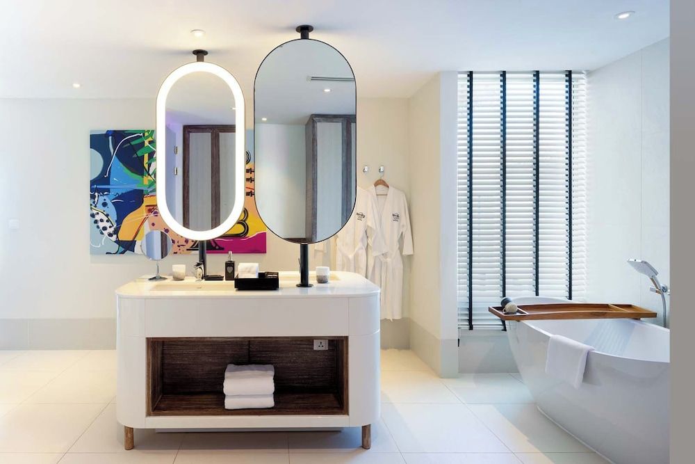 Hard Rock Hotel Maldives Platinum Overwater Villa - Twin Bed 3