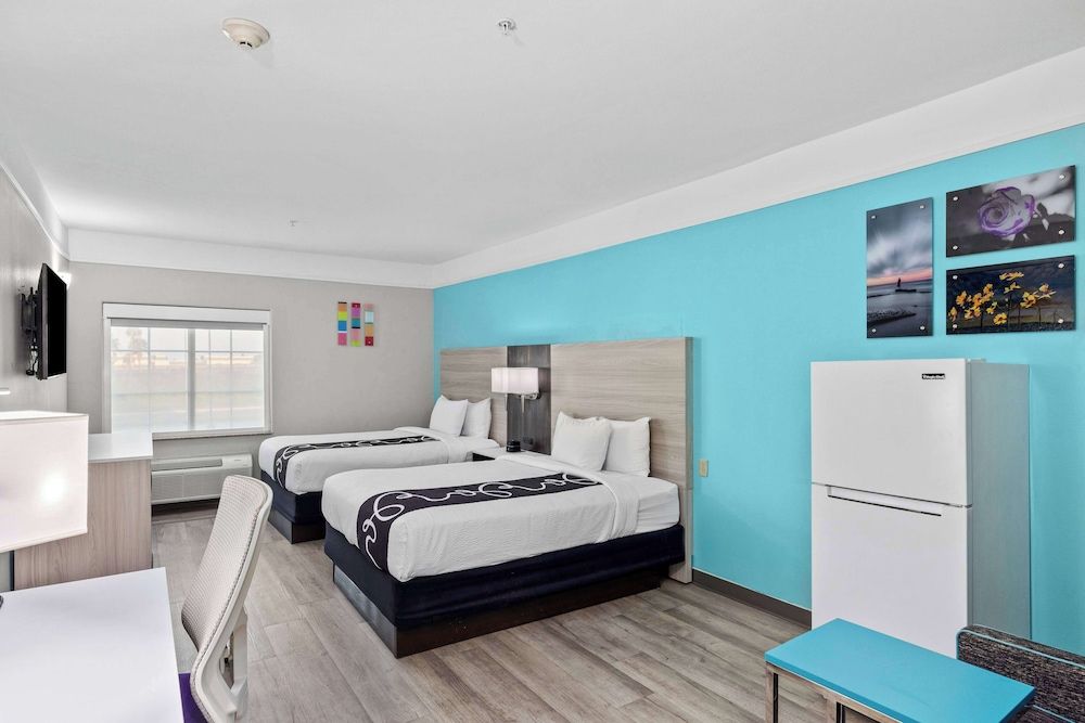 Room, 2 Queen Beds, Accessible, Non Smoking (Mobility,Hearing,Tub w/Grab Bars)