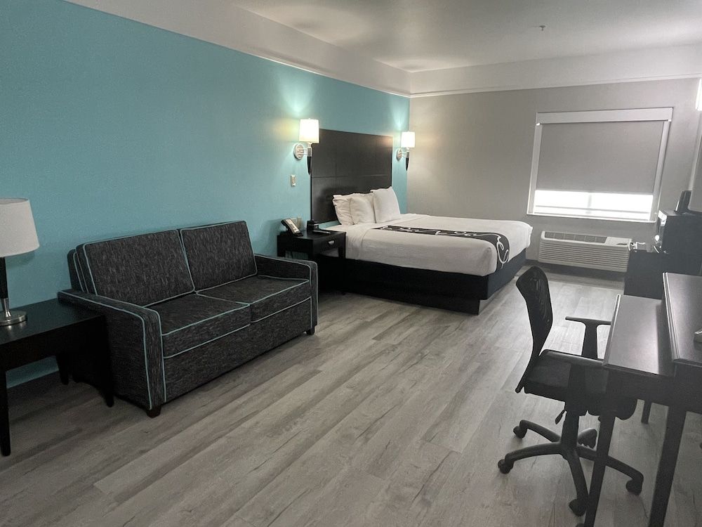 Executive Room, 1 King Bed, Non Smoking