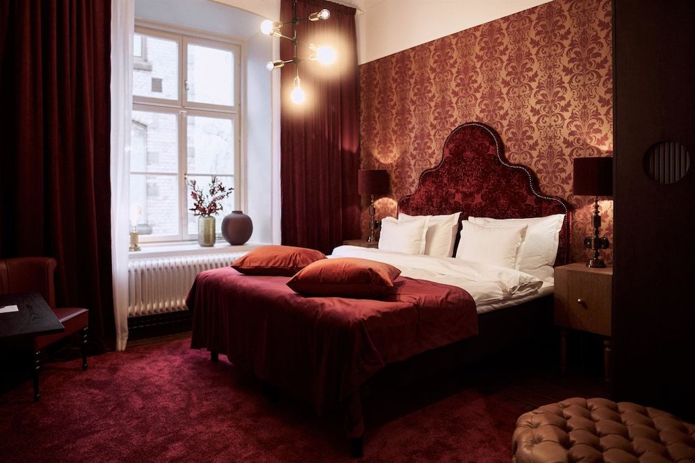 Superior Room, 1 King Bed, Non Smoking