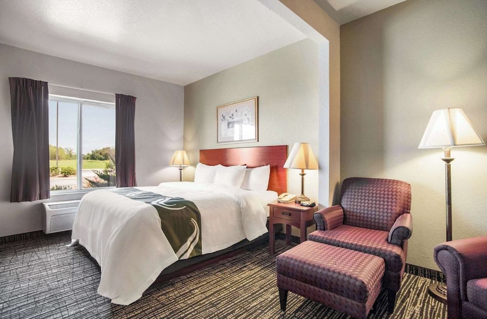 Room, 1 King Bed, Accessible, Non Smoking