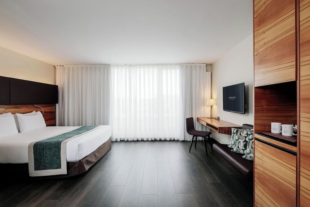 undefined Hotel Eurostars Embassy 3
