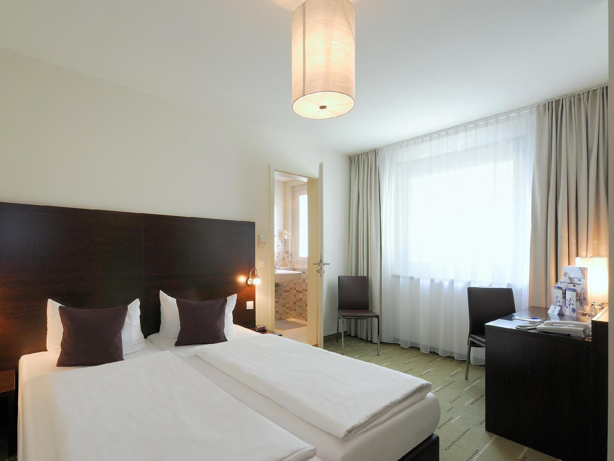 undefined Premier Inn Berlin City Spittelmarkt 8