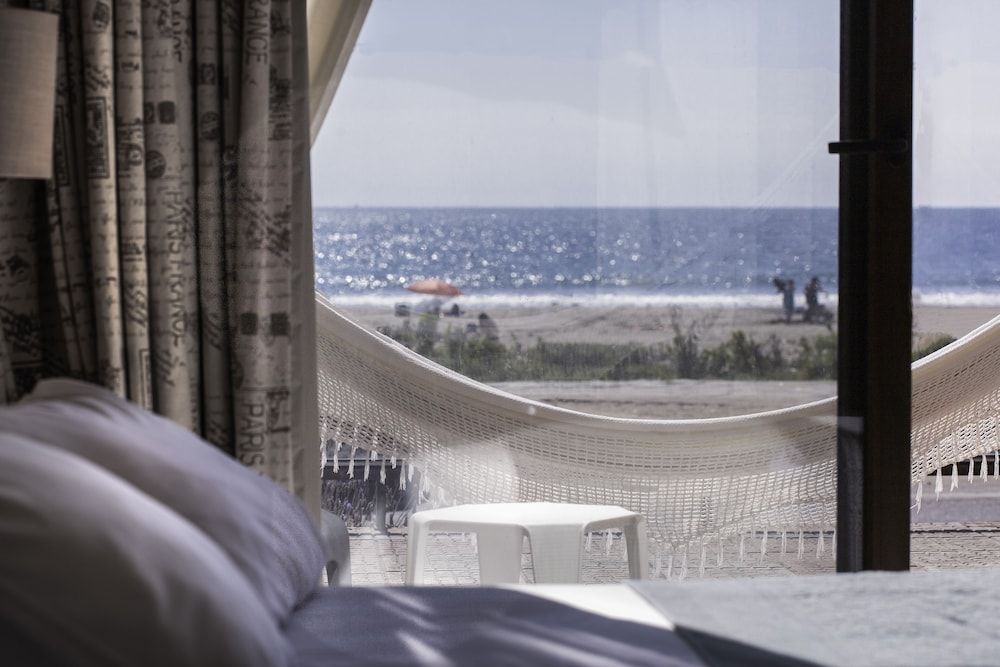 Suite con vista al mar  y desayuno buffet