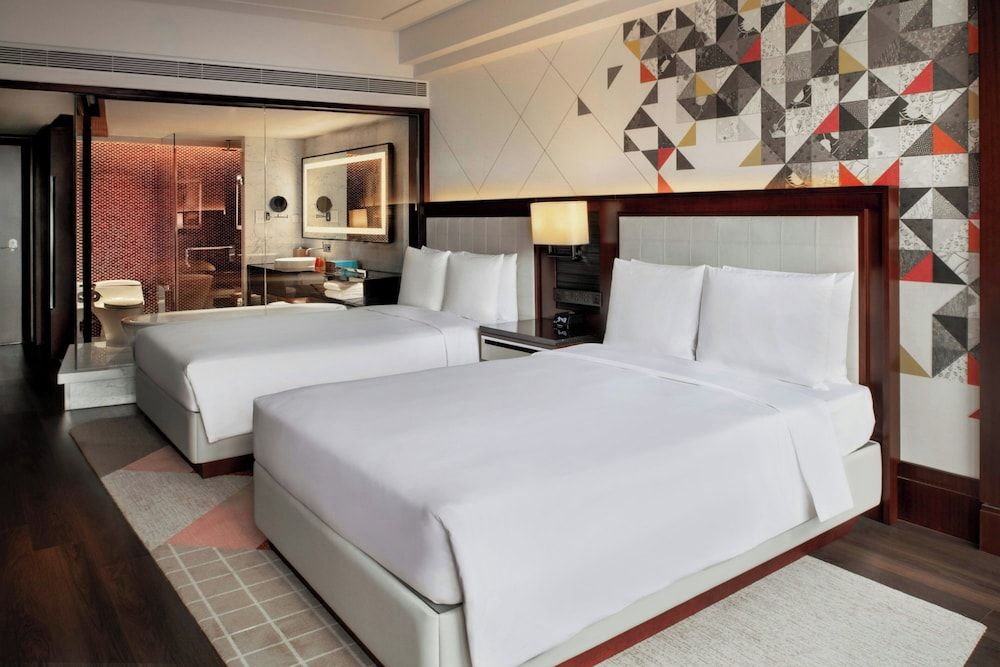 undefined Renaissance Beijing Capital Hotel 2