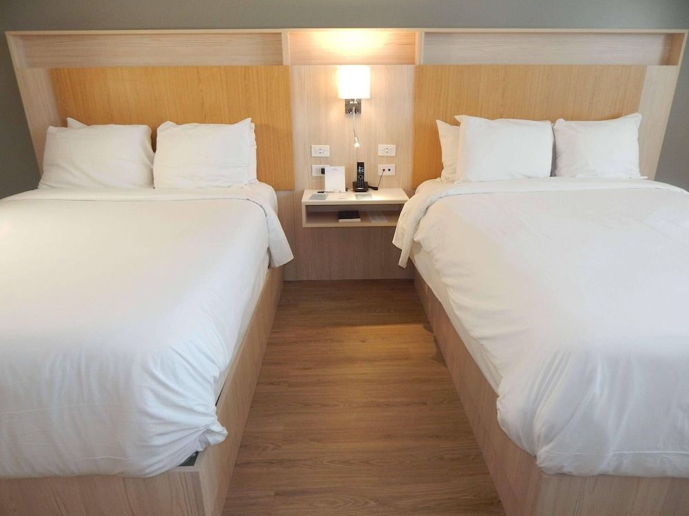 Executive Room, 2 Double Beds, Non Smoking