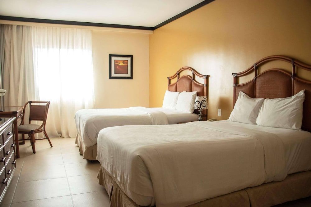 2 Double Beds, Superior Room, Breakfast Included