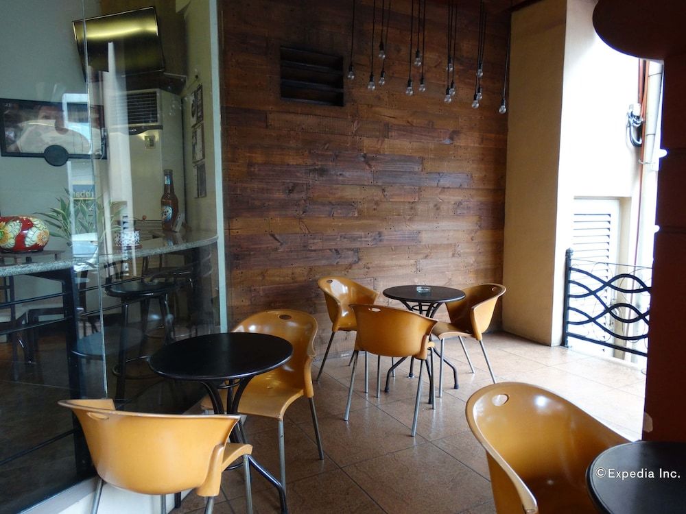 undefined Majestic Hotel (formerly Octagon Mansion Hotel) 5