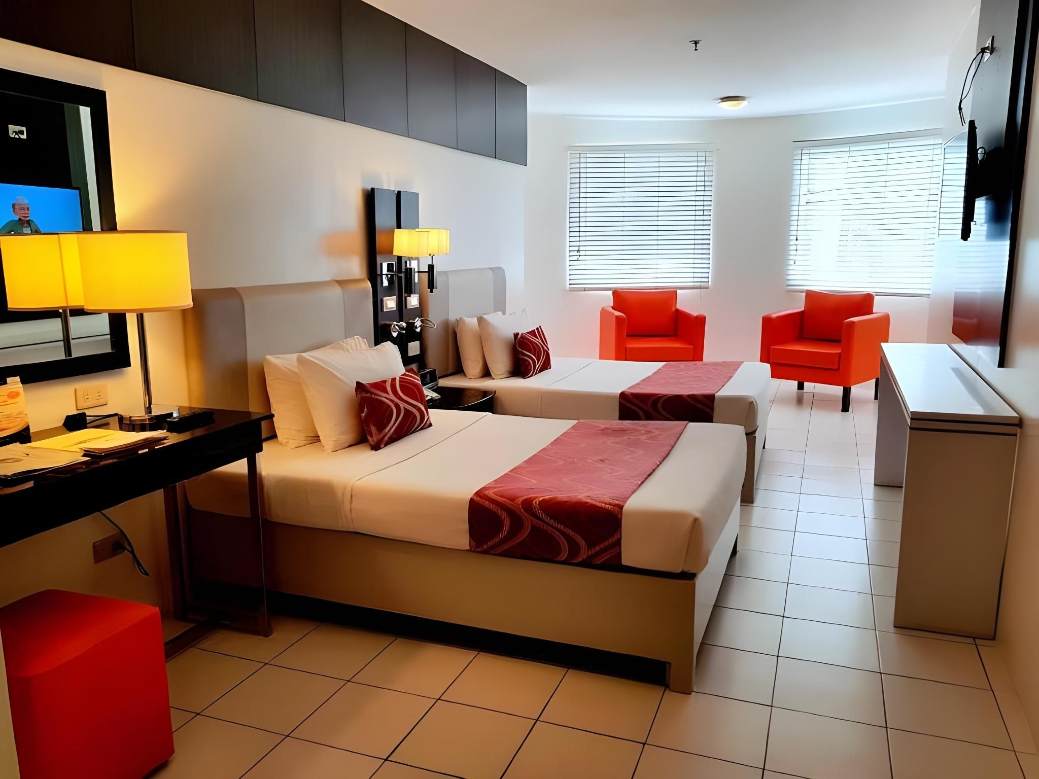 undefined Majestic Hotel (formerly Octagon Mansion Hotel) 9