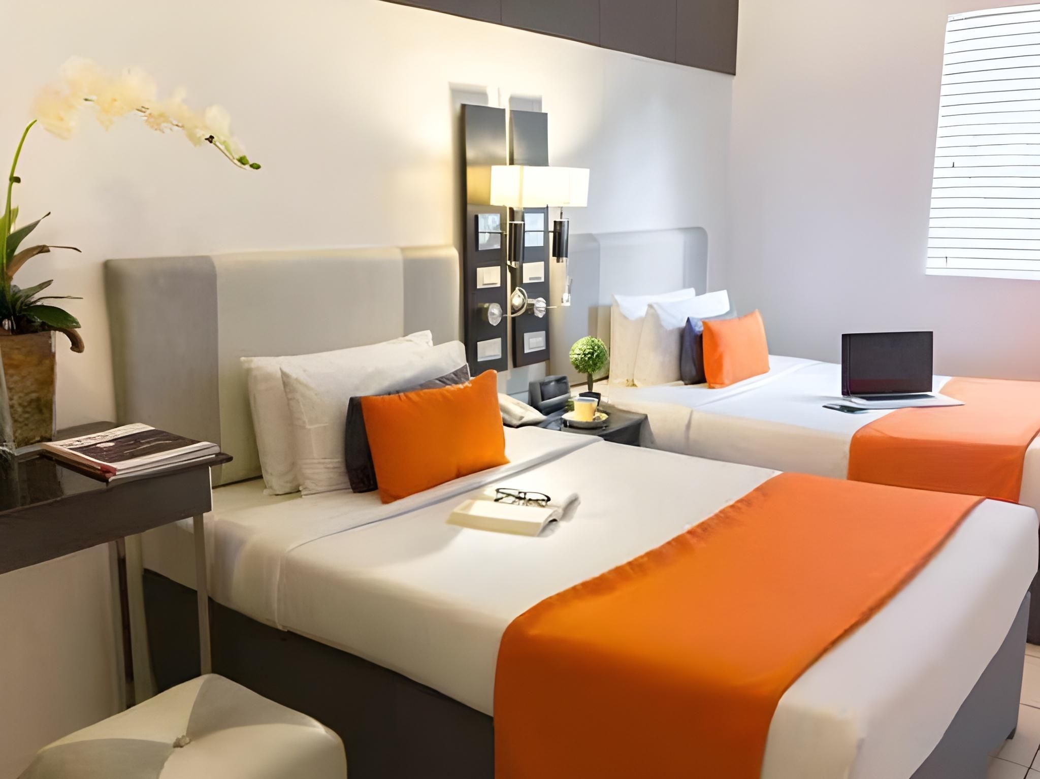 Majestic Hotel (formerly Octagon Mansion Hotel) Regular Room (2 Beds) 8