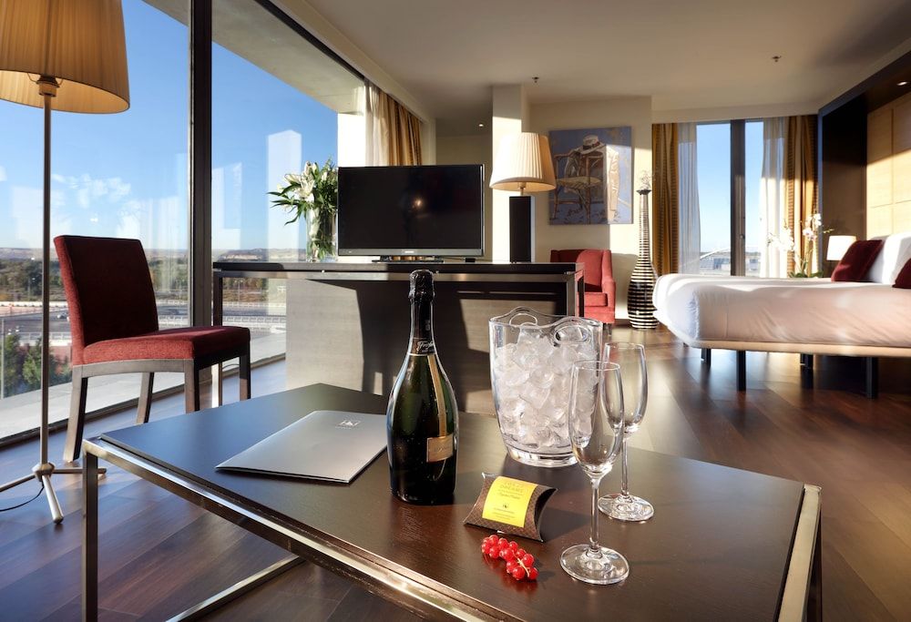 Hotel Eurostars Zaragoza Suite (2 pax) 2