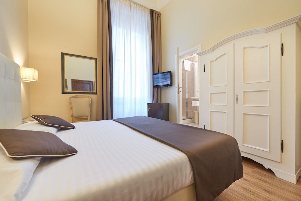 Hotel Cosimo De' Medici Standard Double or Twin Room 10