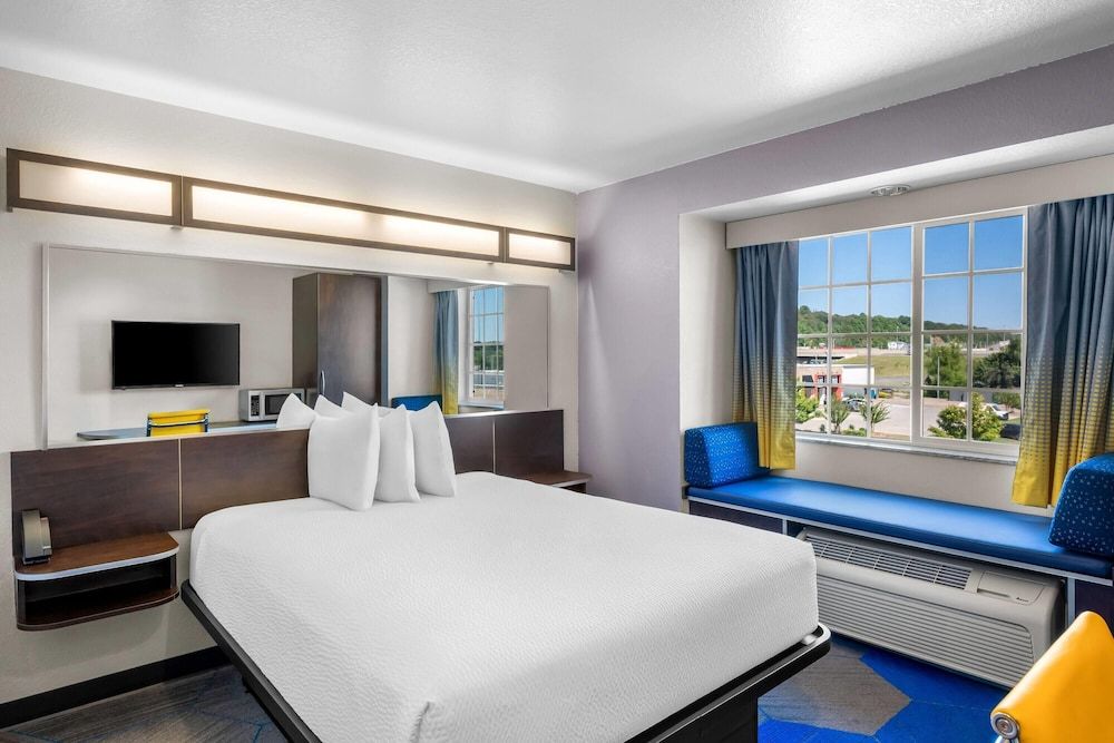 Room, 1 Queen Bed, Non Smoking