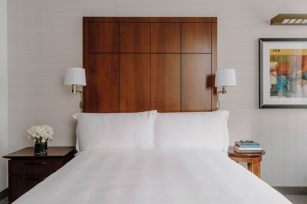 Central Loop Hotel Classic Room, 1 Queen Bed 2