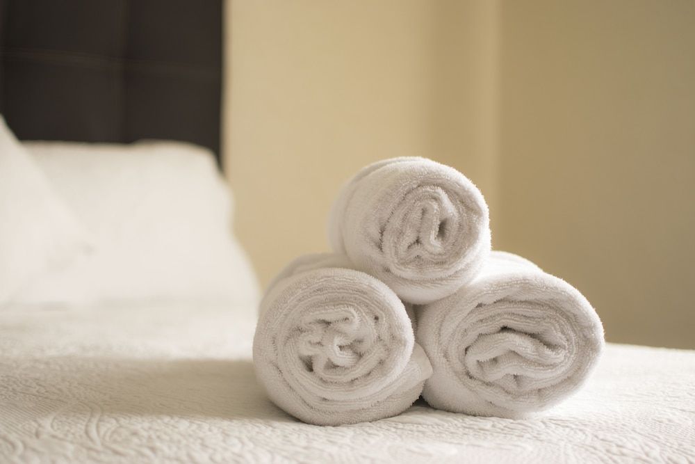 Suite, 1 King Bed, Accessible, Non Smoking (Roll-In Shower)