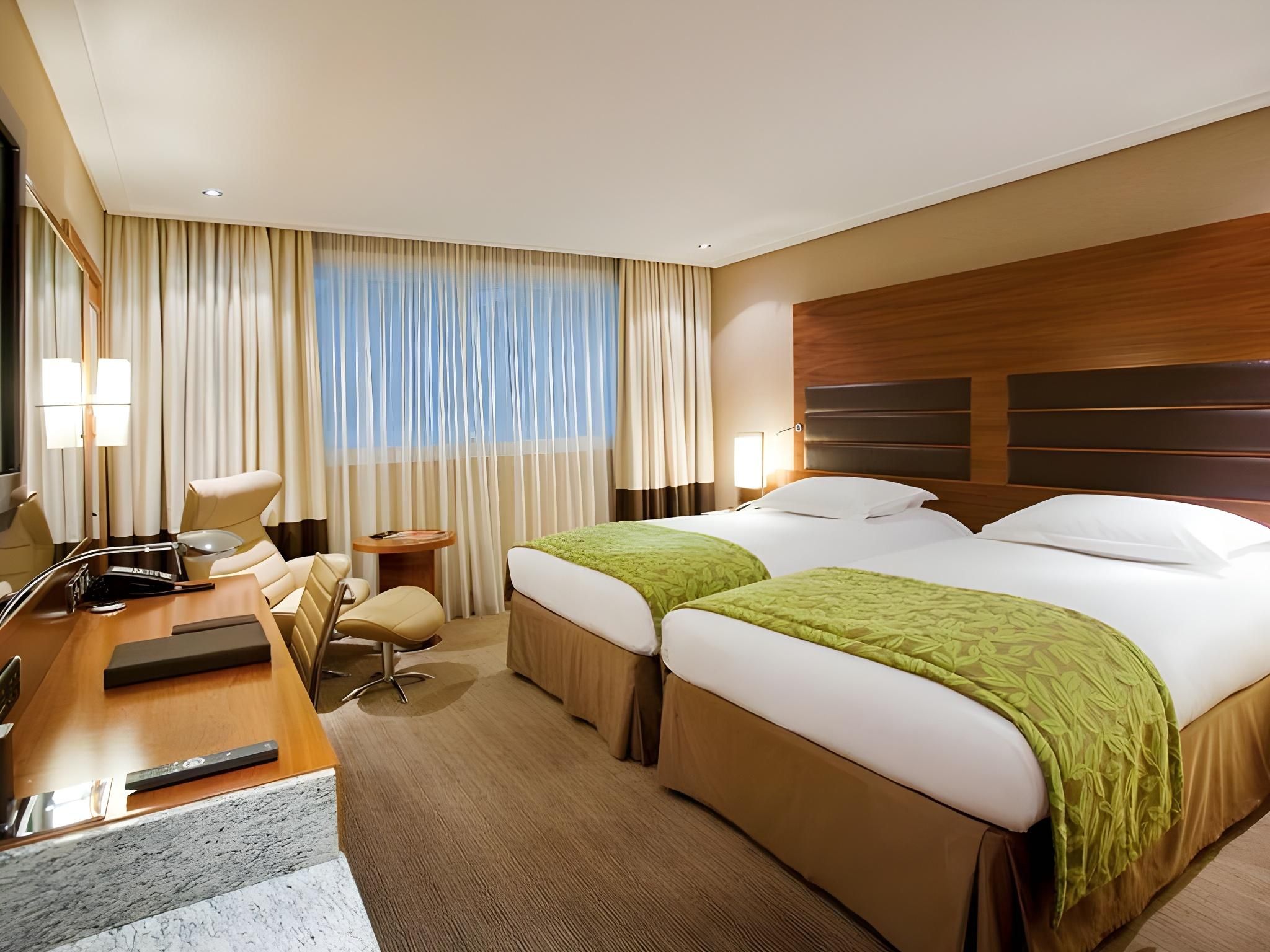 Superior 2 Single Beds