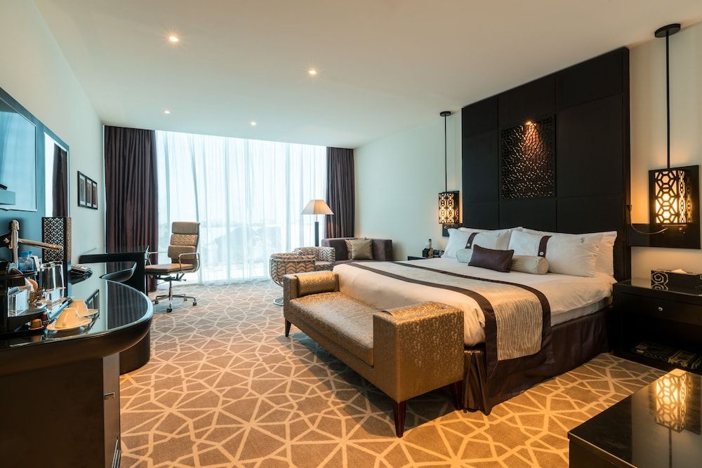 undefined Holiday Inn Dubai - Al Barsha by IHG