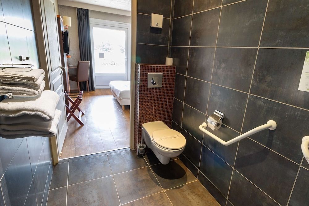 Kyriad Auxerre - Appoigny Standard Room, 1 Double Bed 11