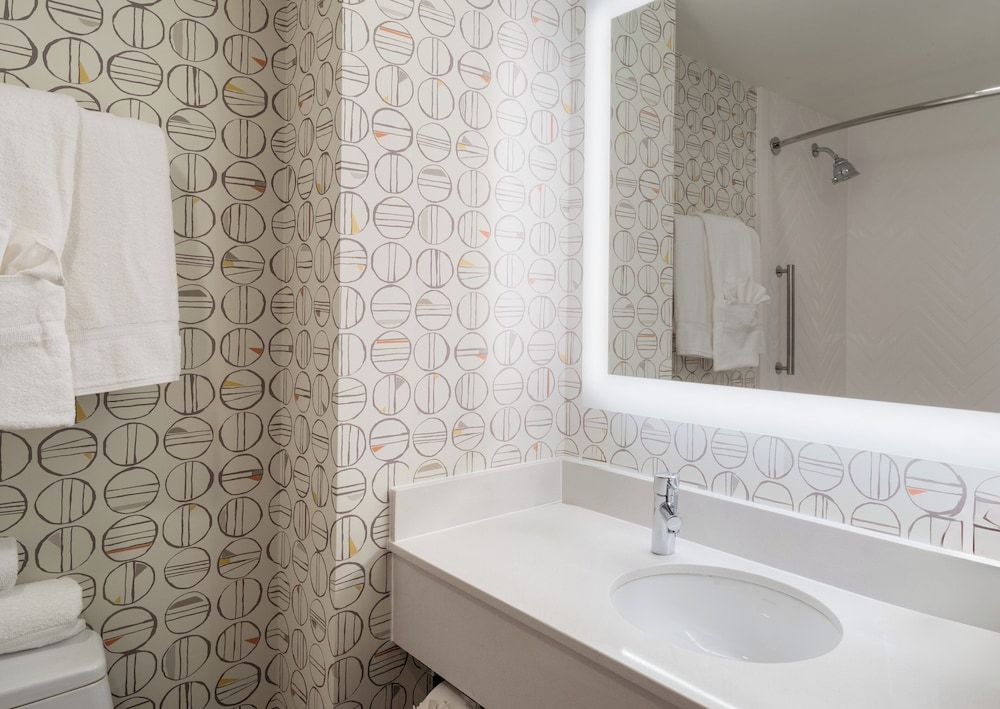 Holiday Inn Wall Street By IHG Standard Room 7