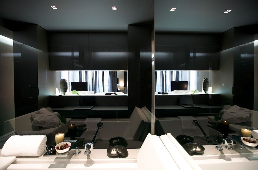 The Vine Grand Double Room (Deluxe) 5