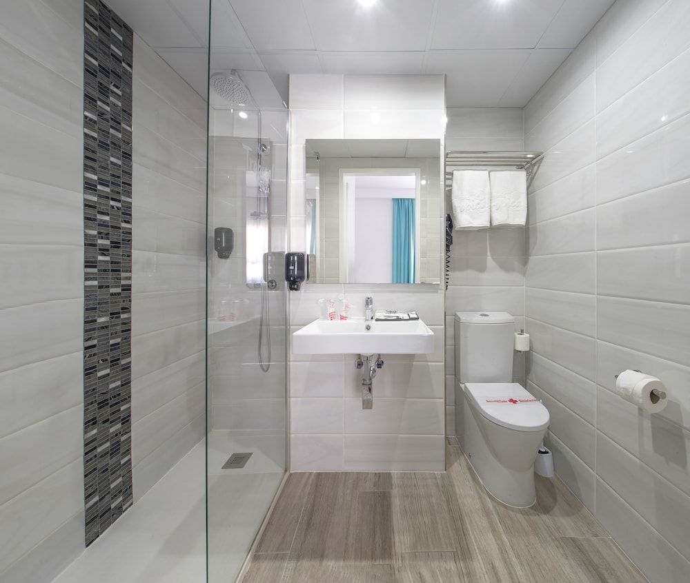 Twin Room (no balcony)