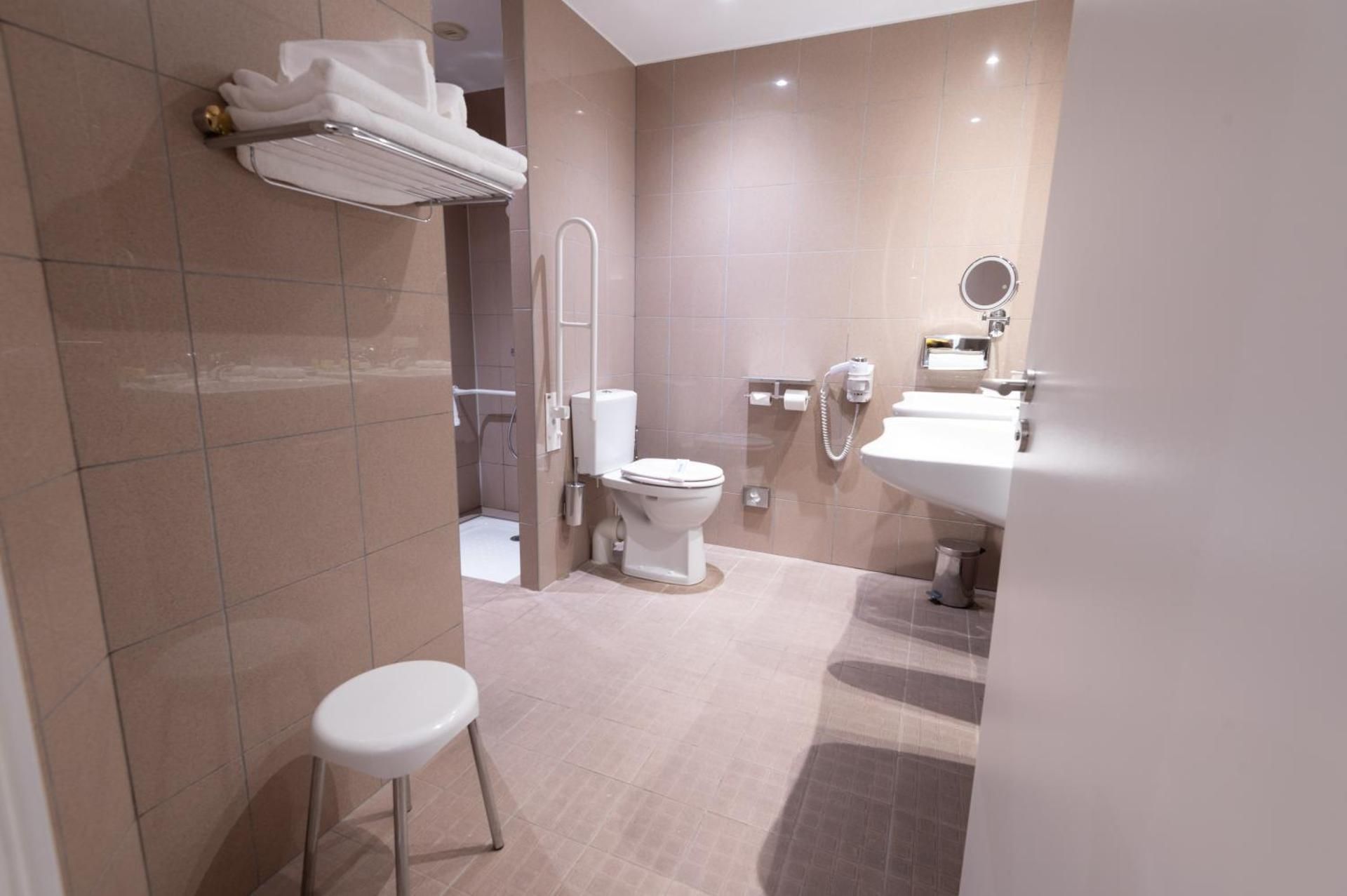 Superior Room - Disability Access