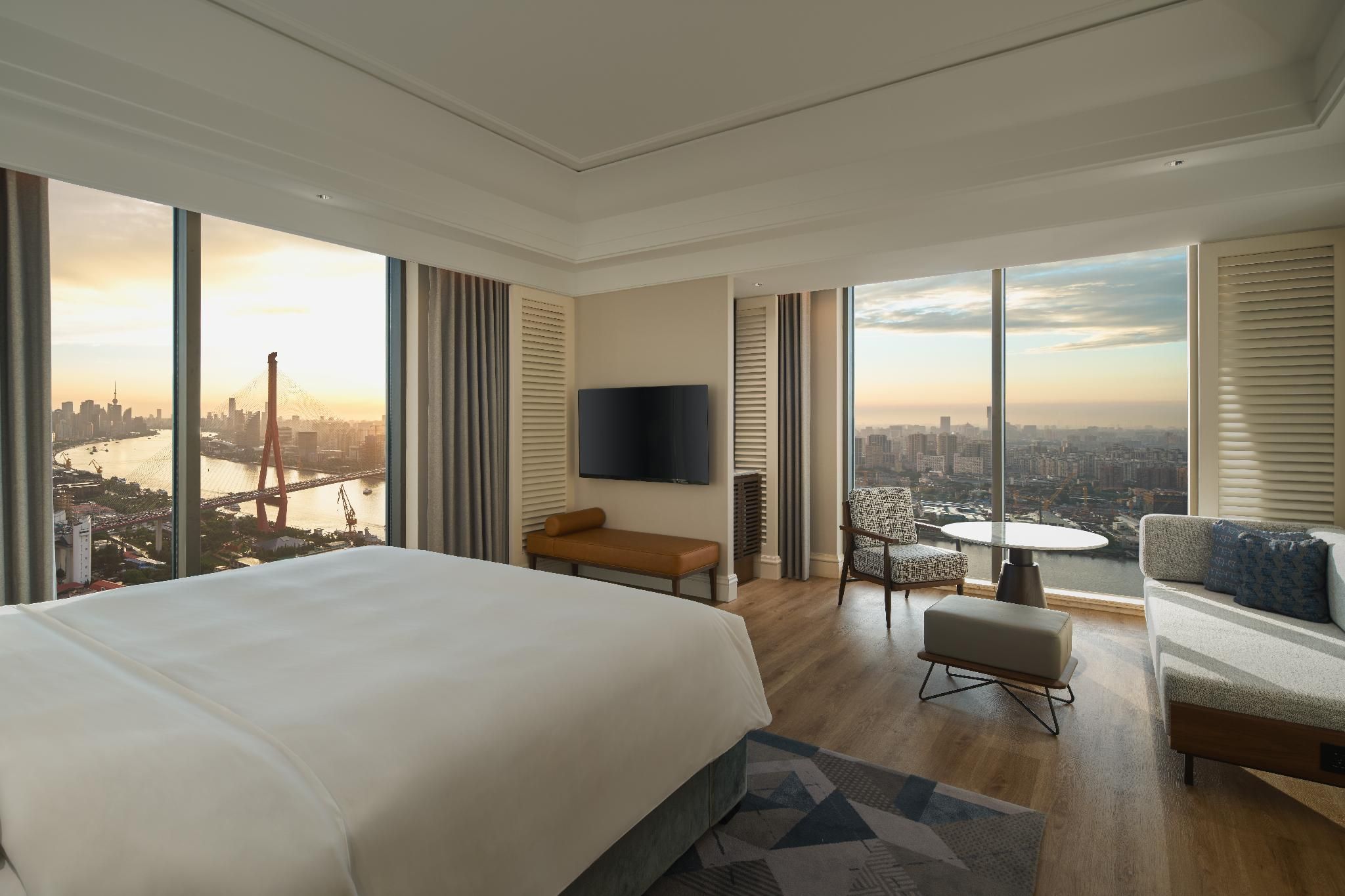 Premium River View King, Guest room, 1 King, River view