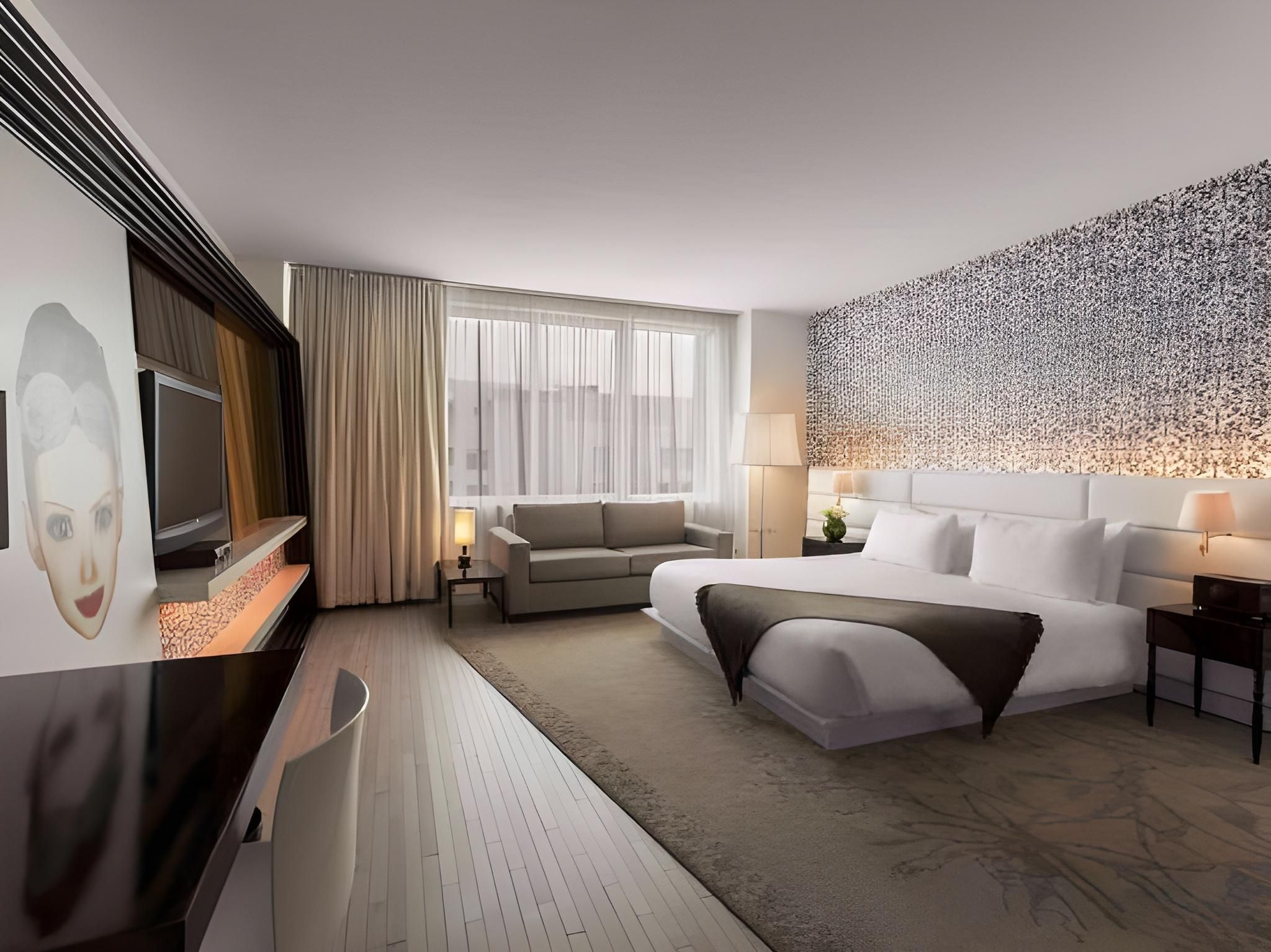 Mondrian South Beach Studio Suite 2