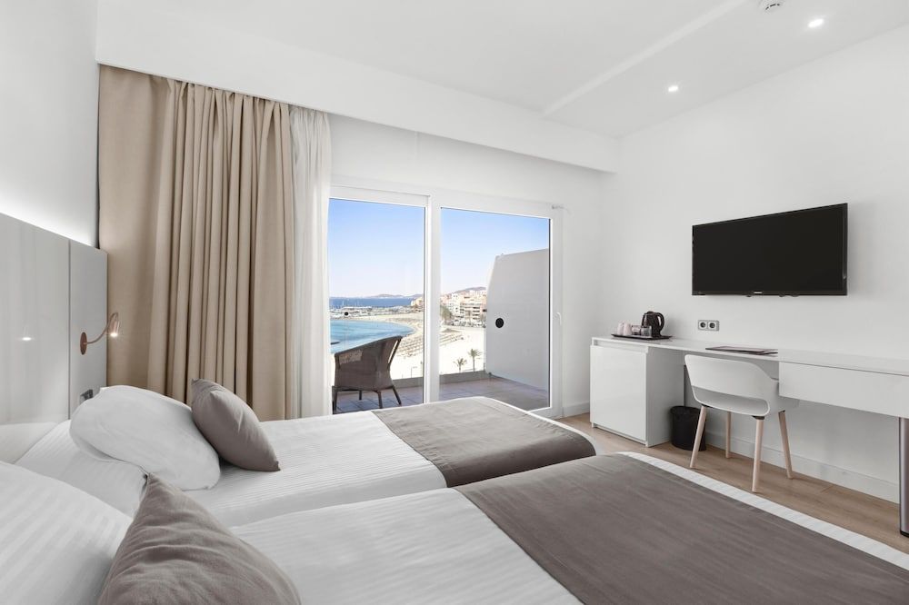 Superior Double Room, Balcony, Partial Sea View