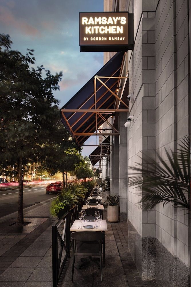 undefined Mandarin Oriental, Boston 7