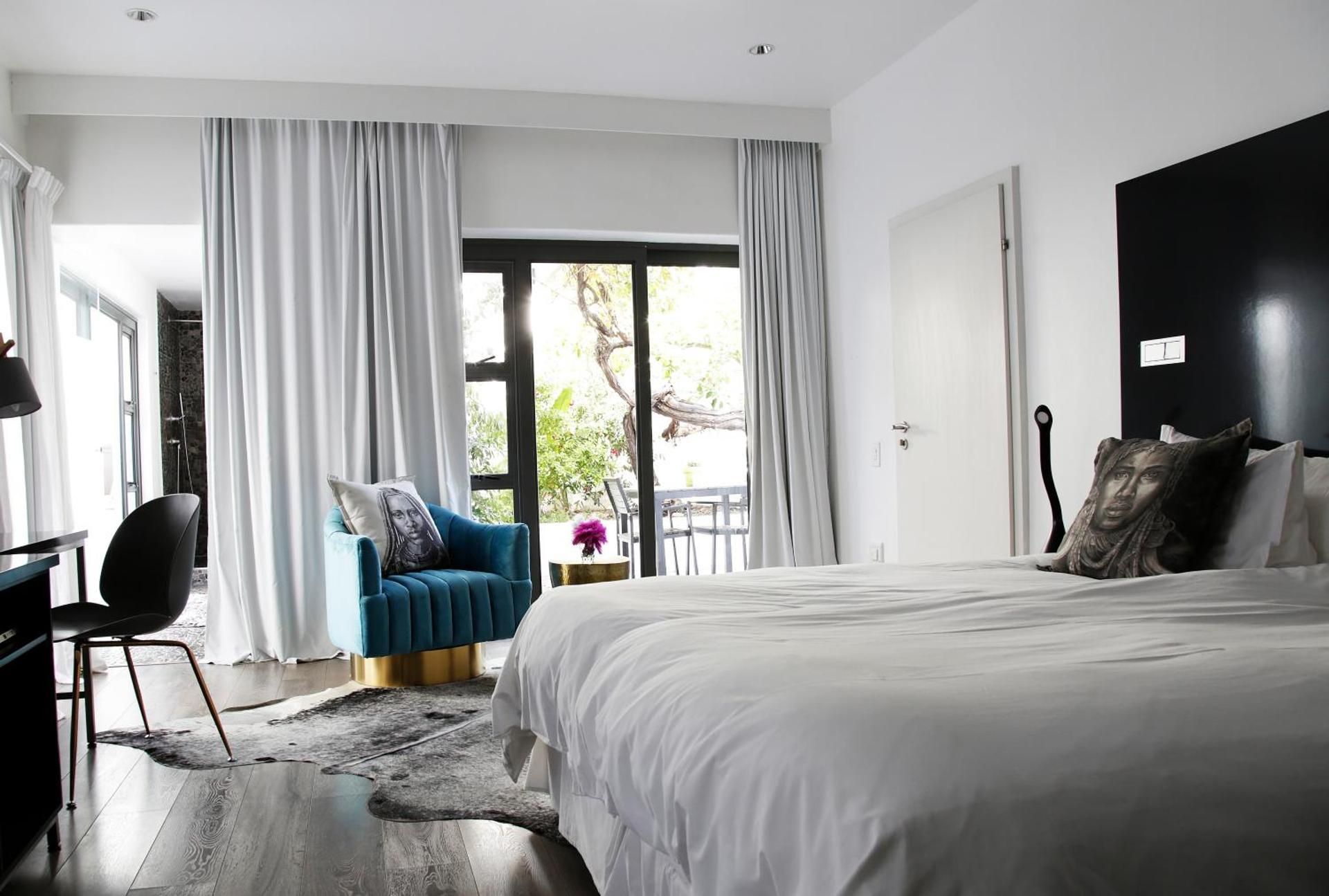 Large Deluxe Double Room with Patio