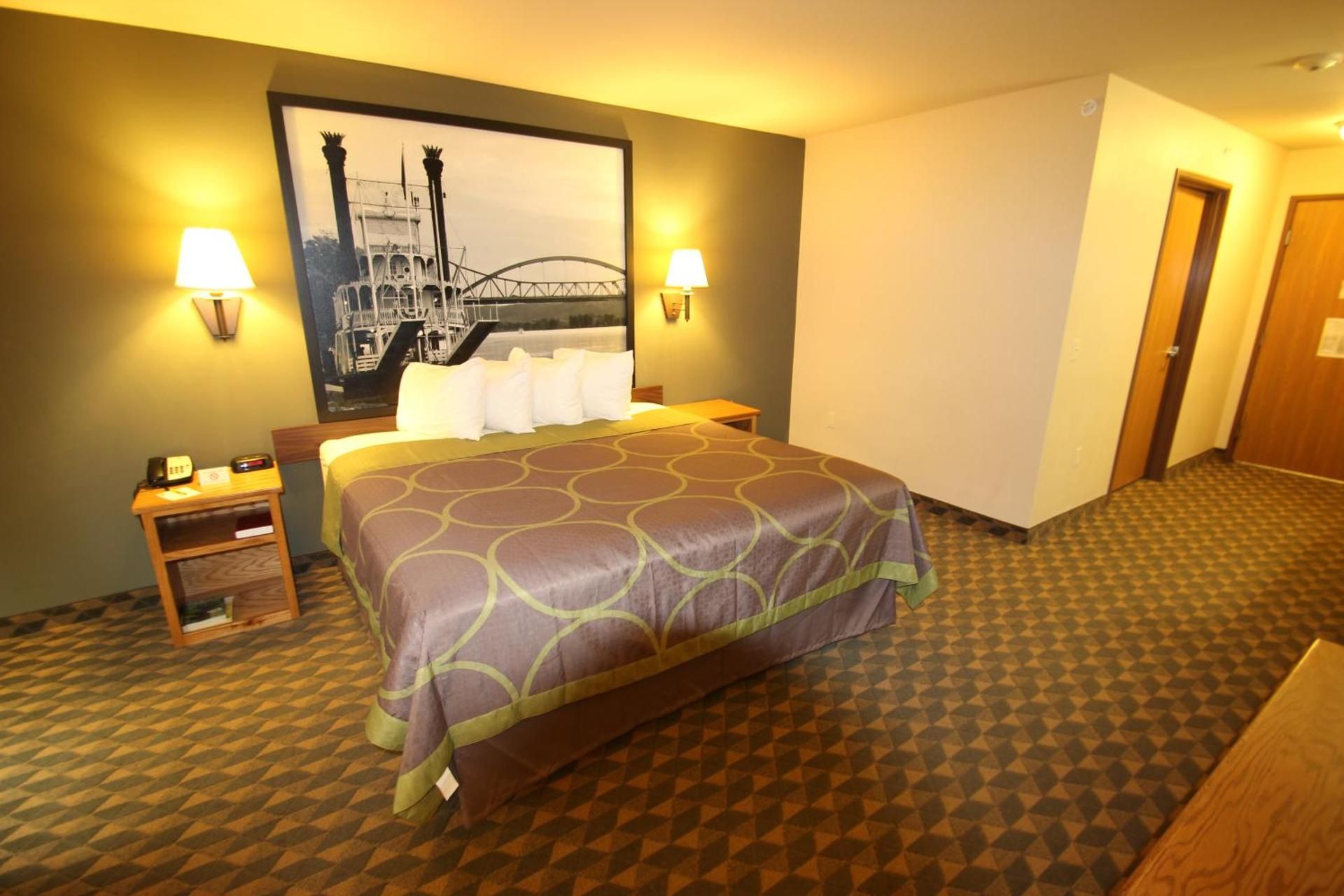 King Room - Non-Smoking