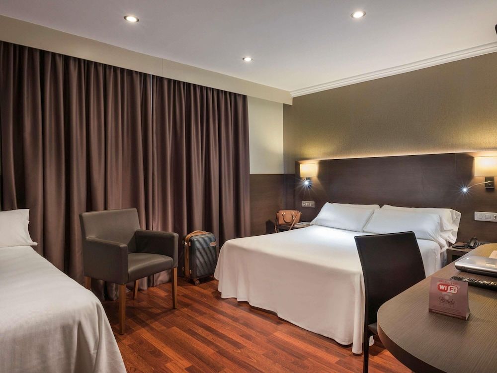 Standard Room, 1 Double Bed with Sofa bed