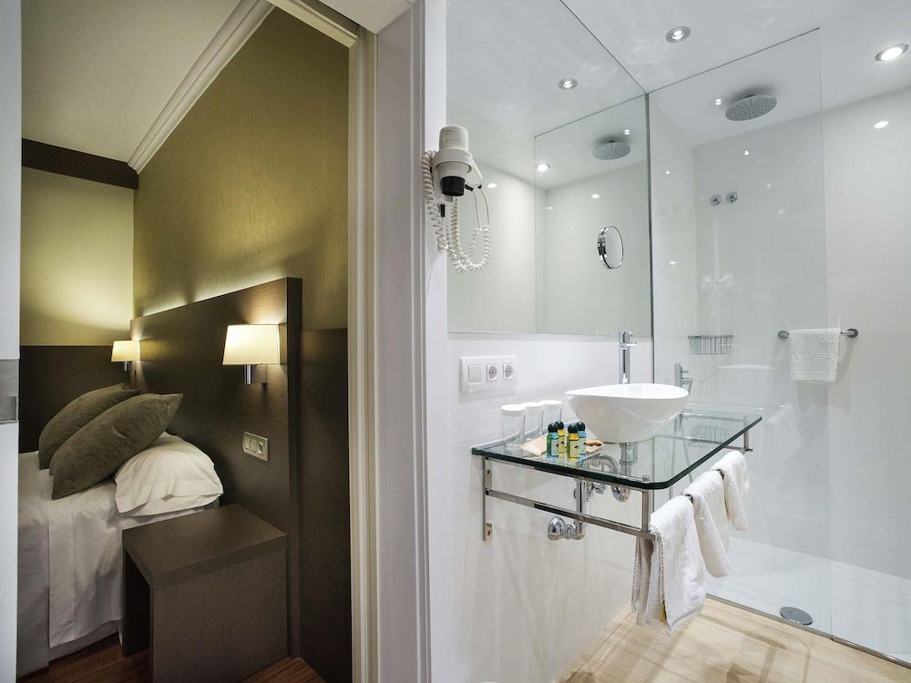Superior Room, 1 Queen Bed