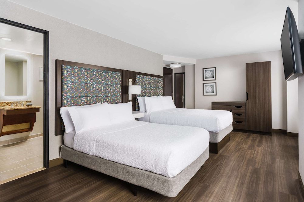 Hampton Inn Manhattan-35th St/Empire State Bldg Room, 2 Double Beds, Non Smoking 4