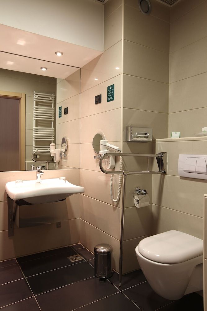 Room, 1 Queen Bed, Accessible